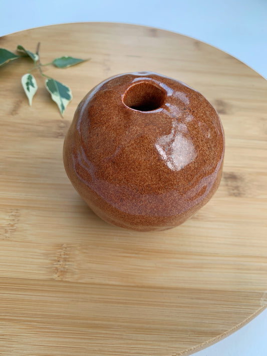 OAK BUD VASE