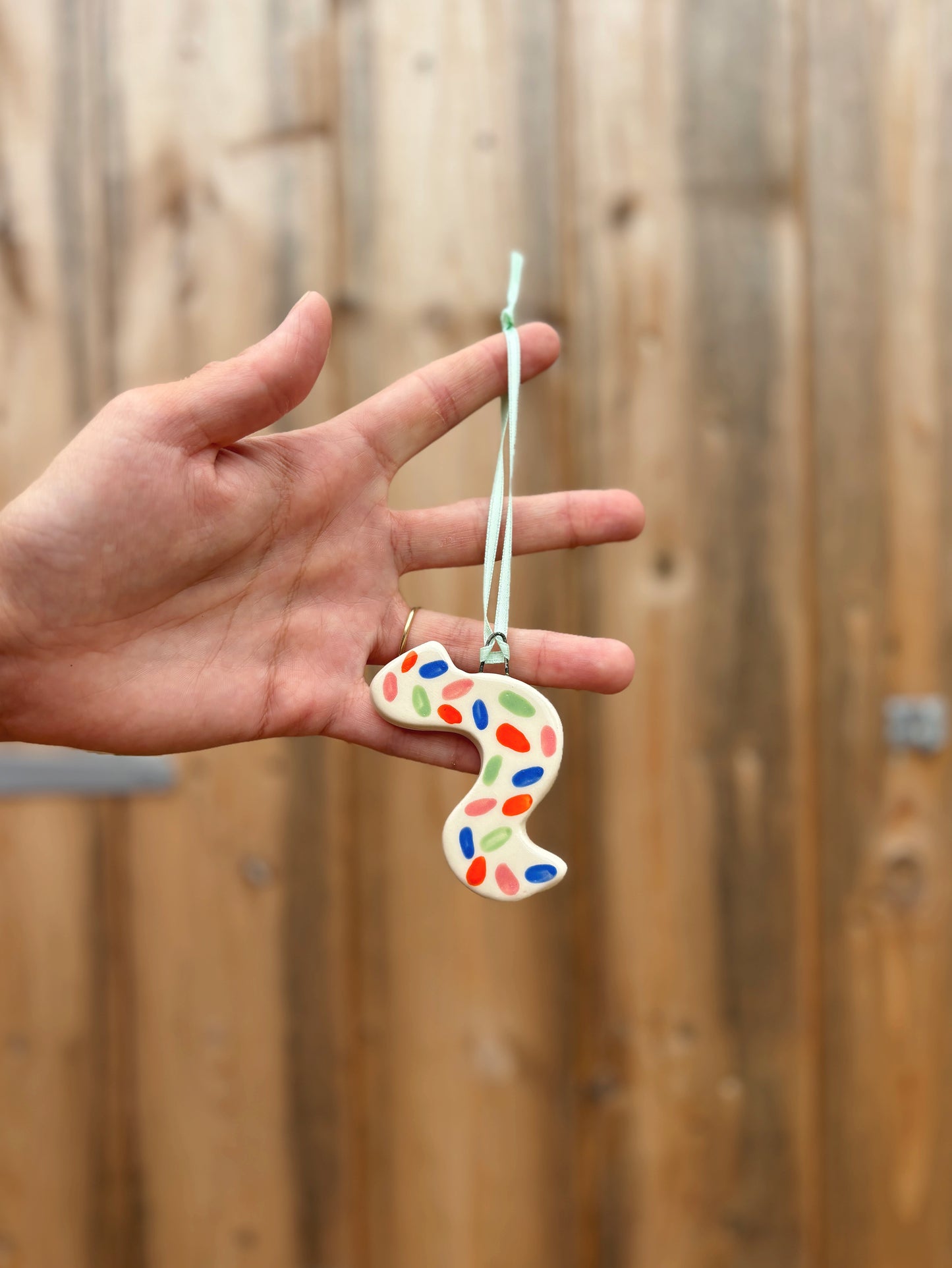 WORM HANGING CHARM