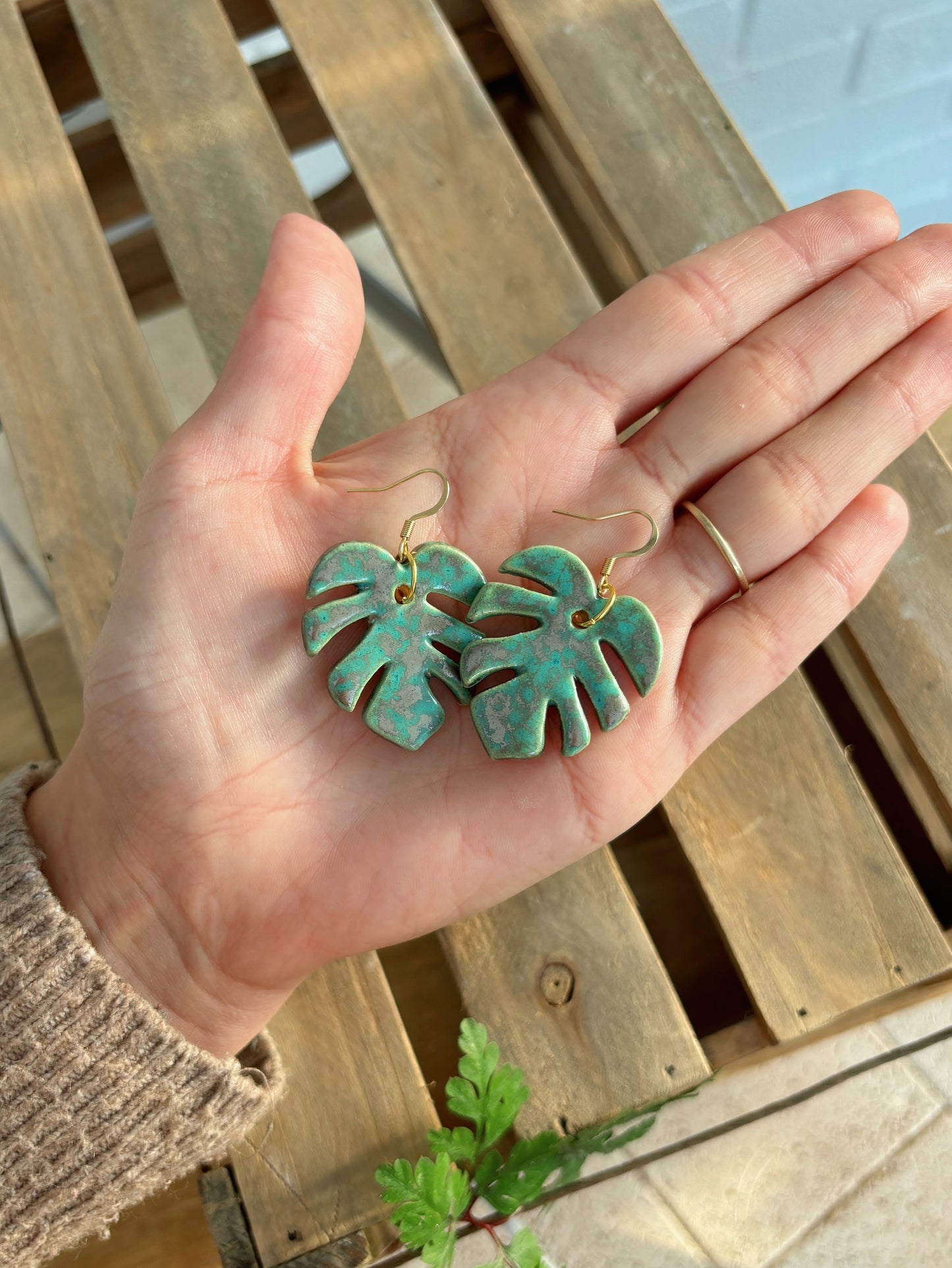 IVY MONSTERA LEAF EARRINGS