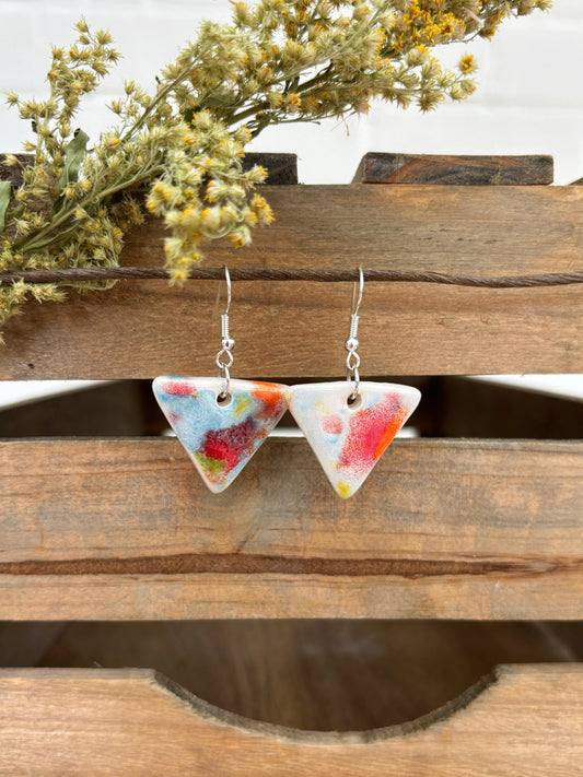 JELLY TRIANGLE EARRINGS