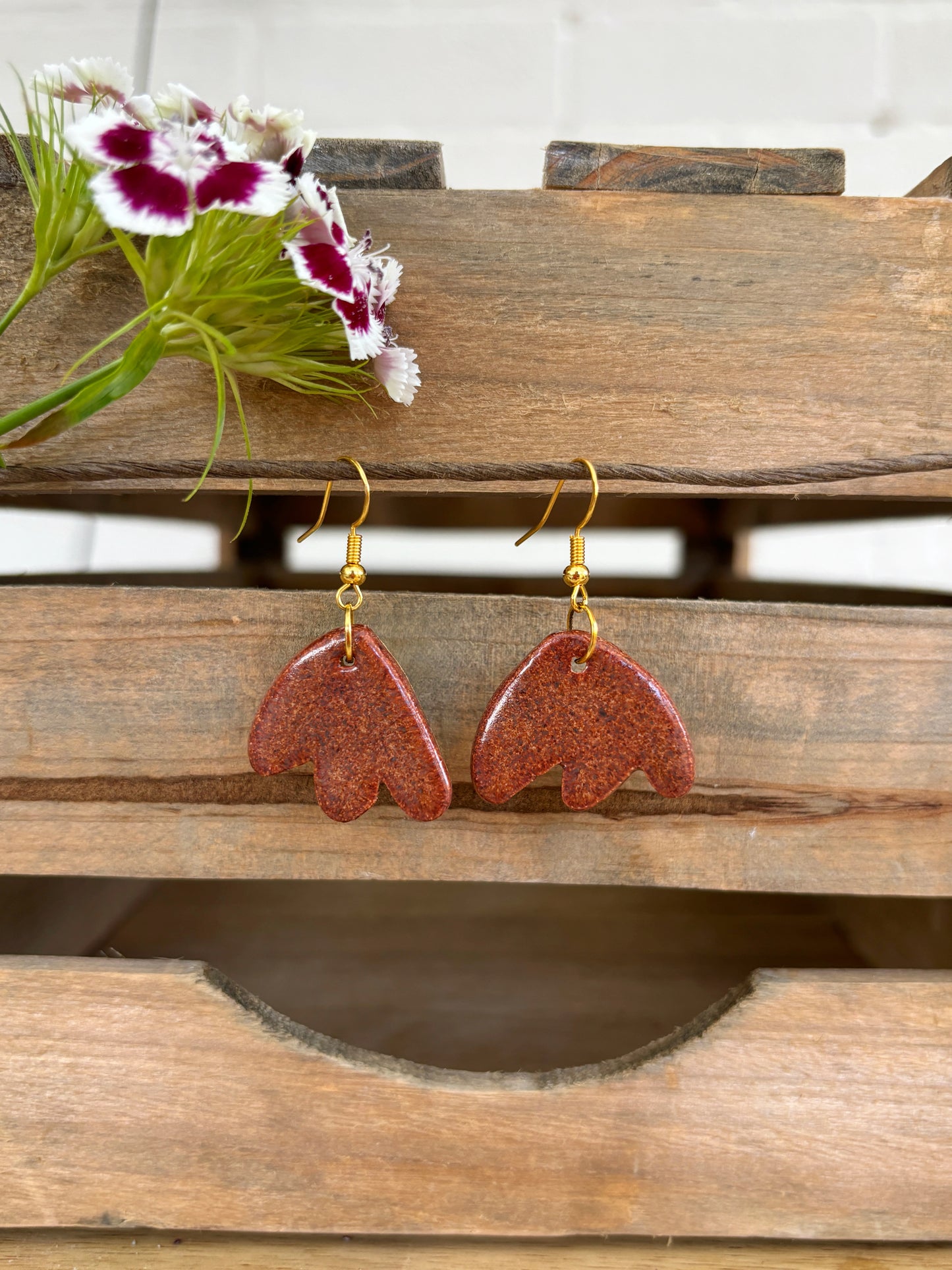 OAK TULIP EARRINGS