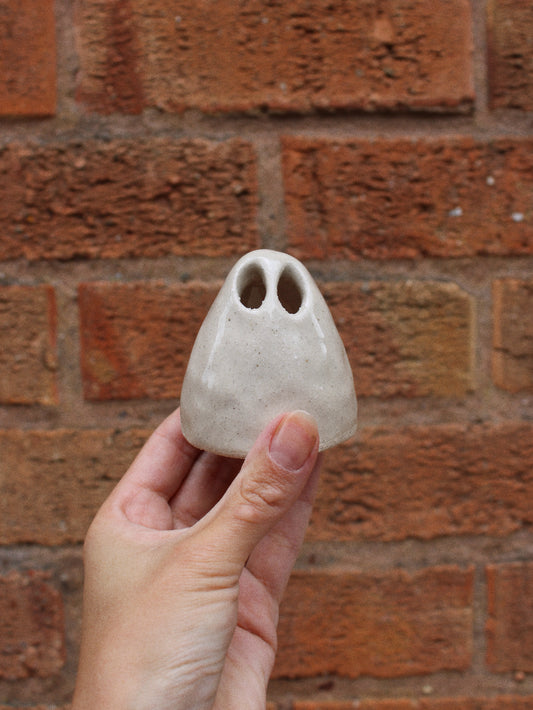 Cream Ghosties