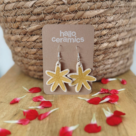 BIG BUTTER FLOWER EARRINGS