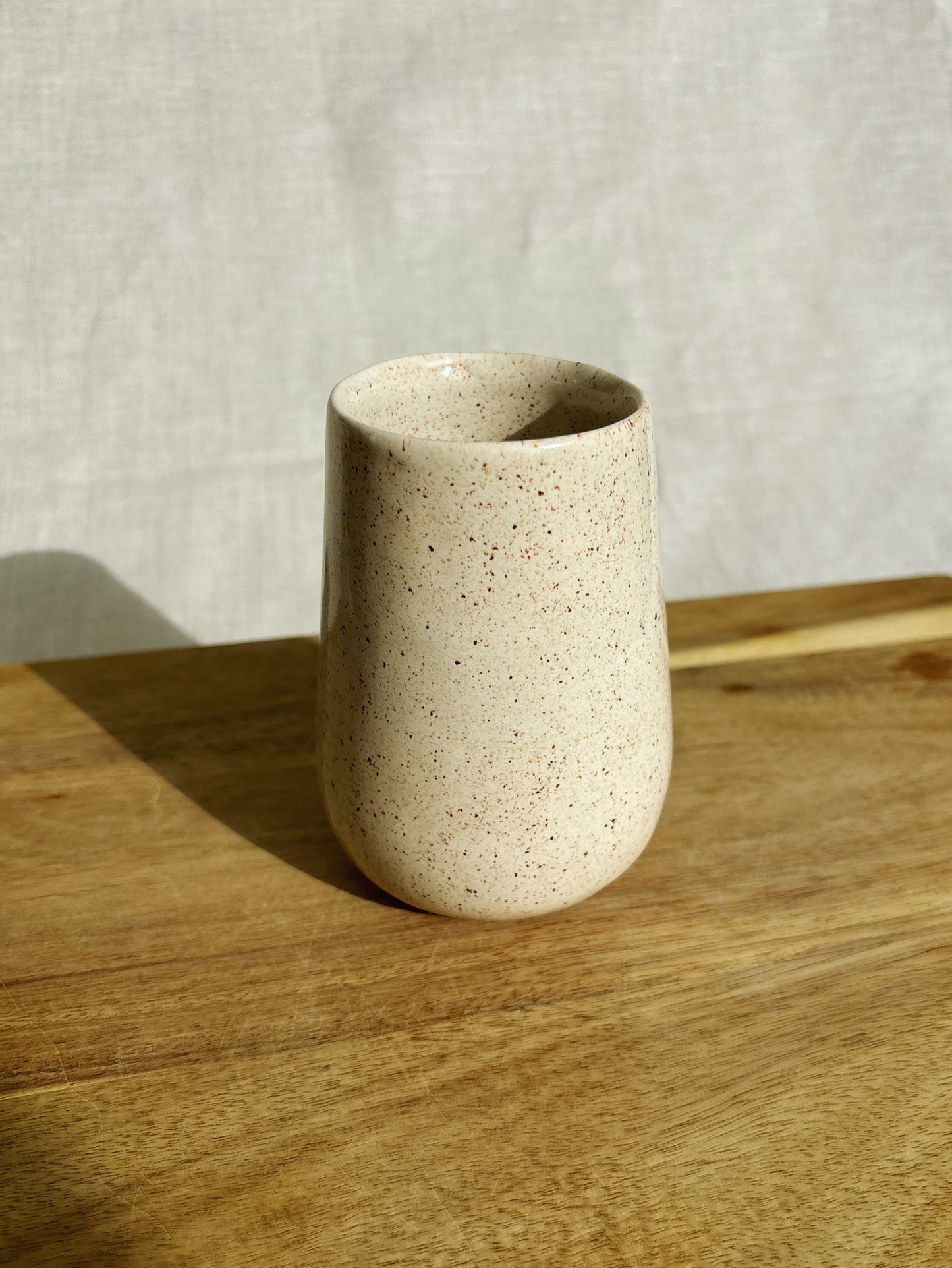 BRICK HANDLELESS MUG/POT