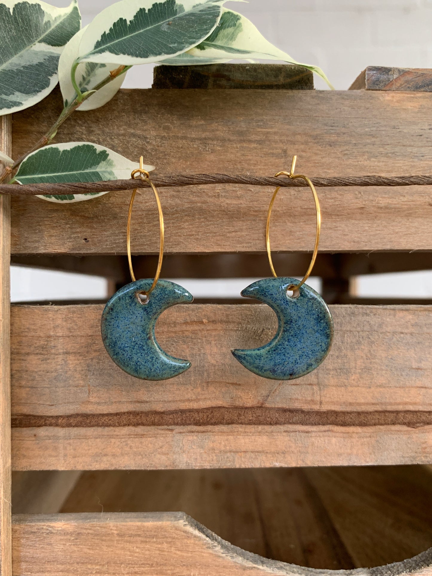 BRAMBLE CRESCENT EARRINGS