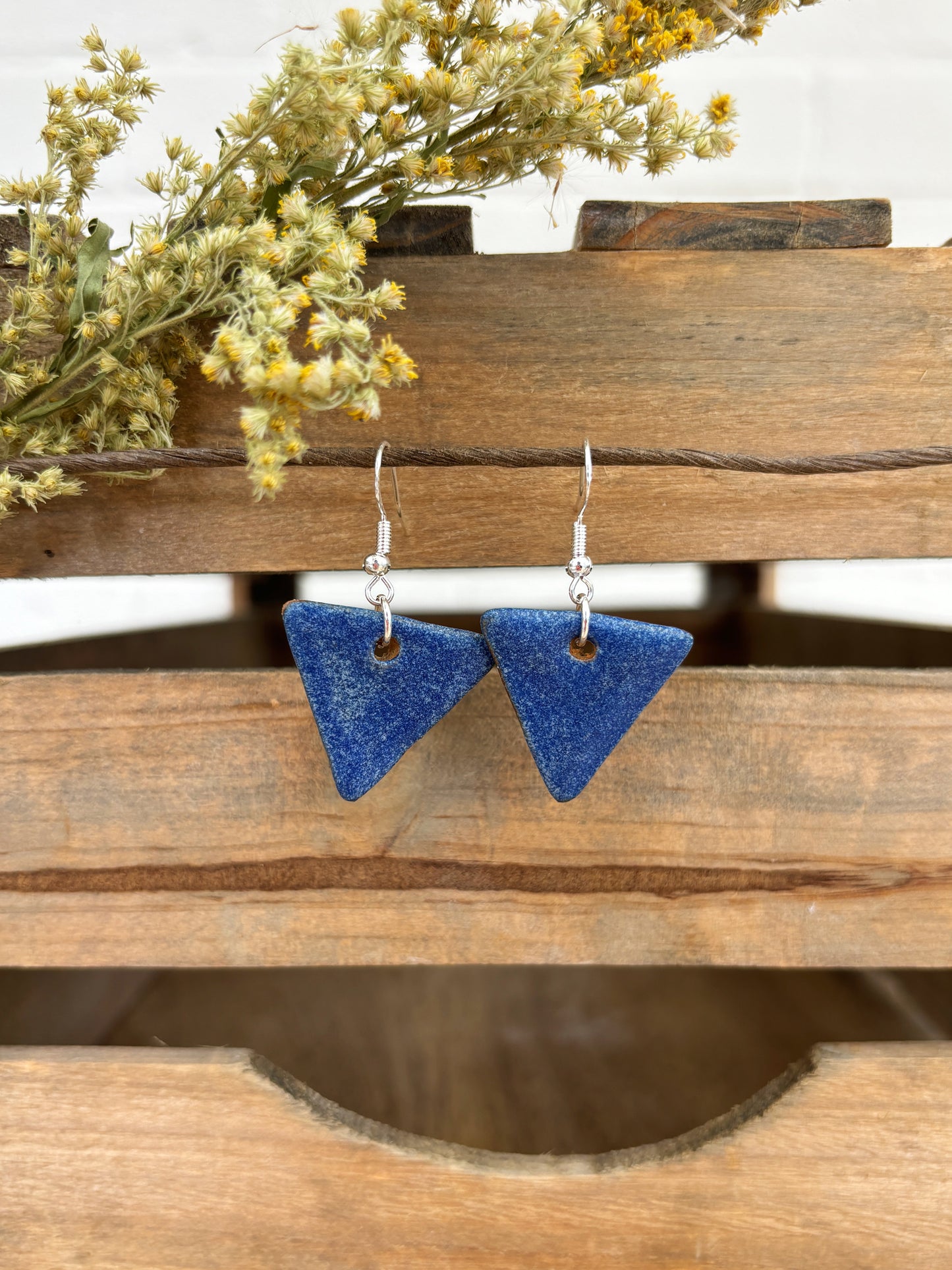 THISTLE TRIANGLE EARRINGS