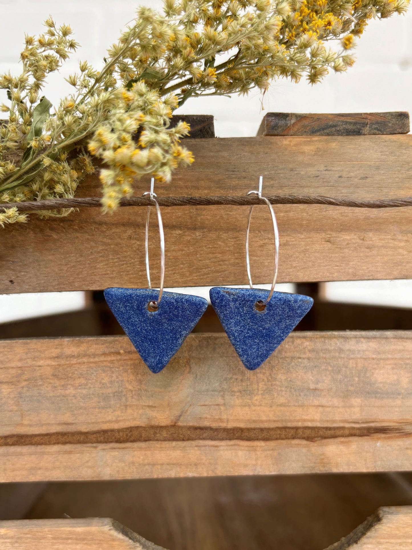 THISTLE TRIANGLE EARRINGS