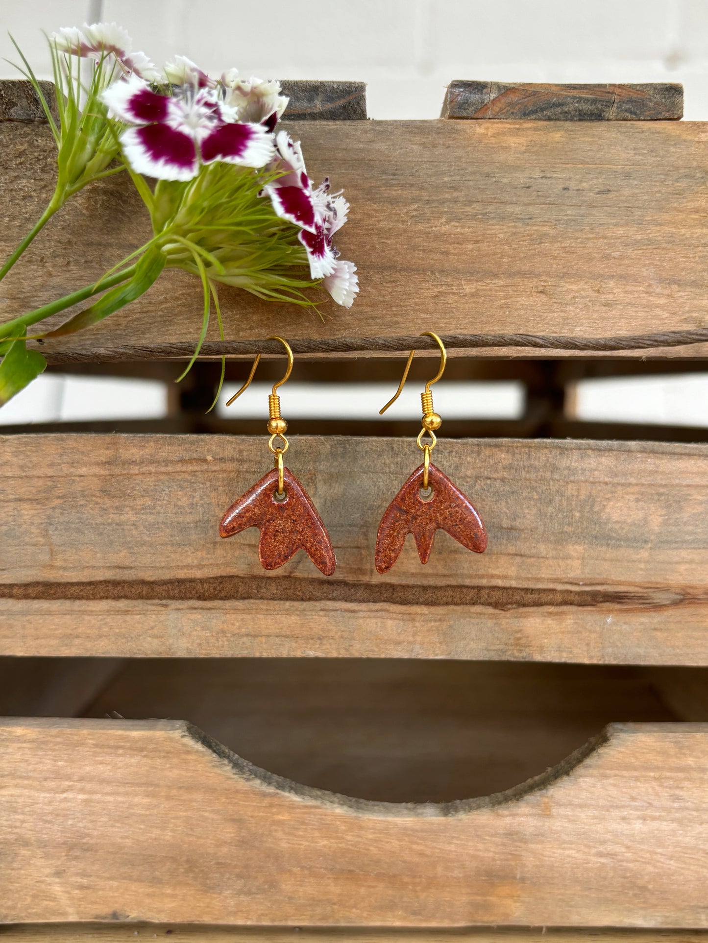 OAK TULIP EARRINGS