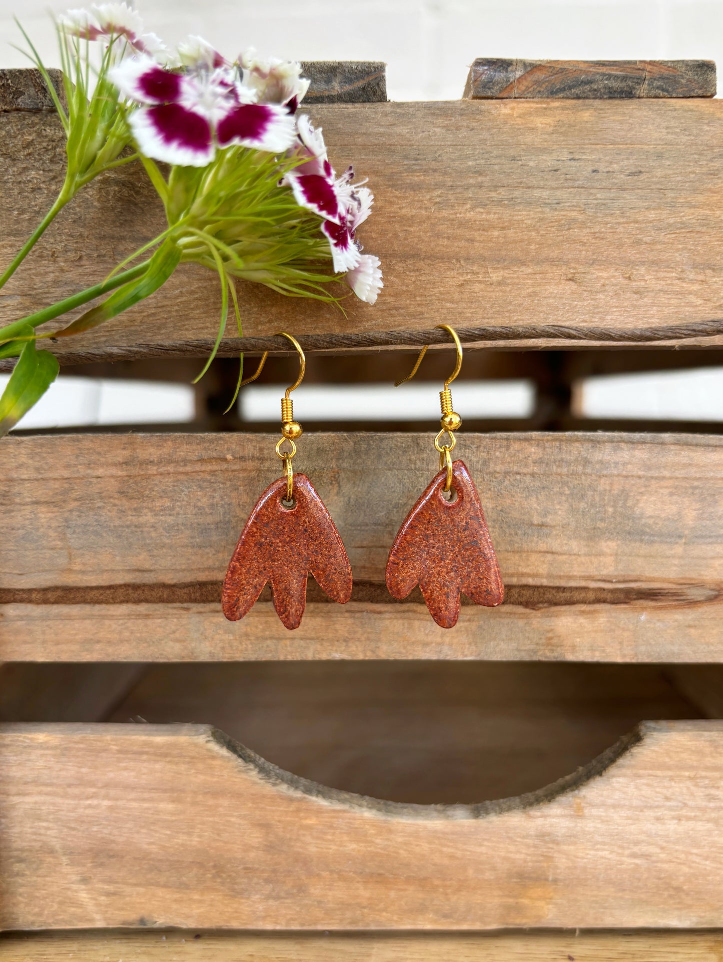 OAK TULIP EARRINGS