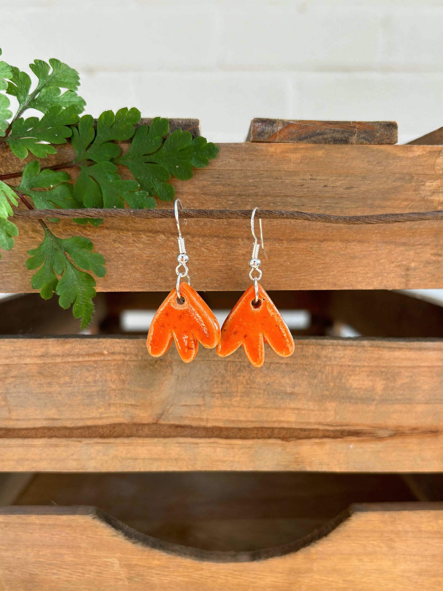 PUMPKIN TULIP EARRINGS