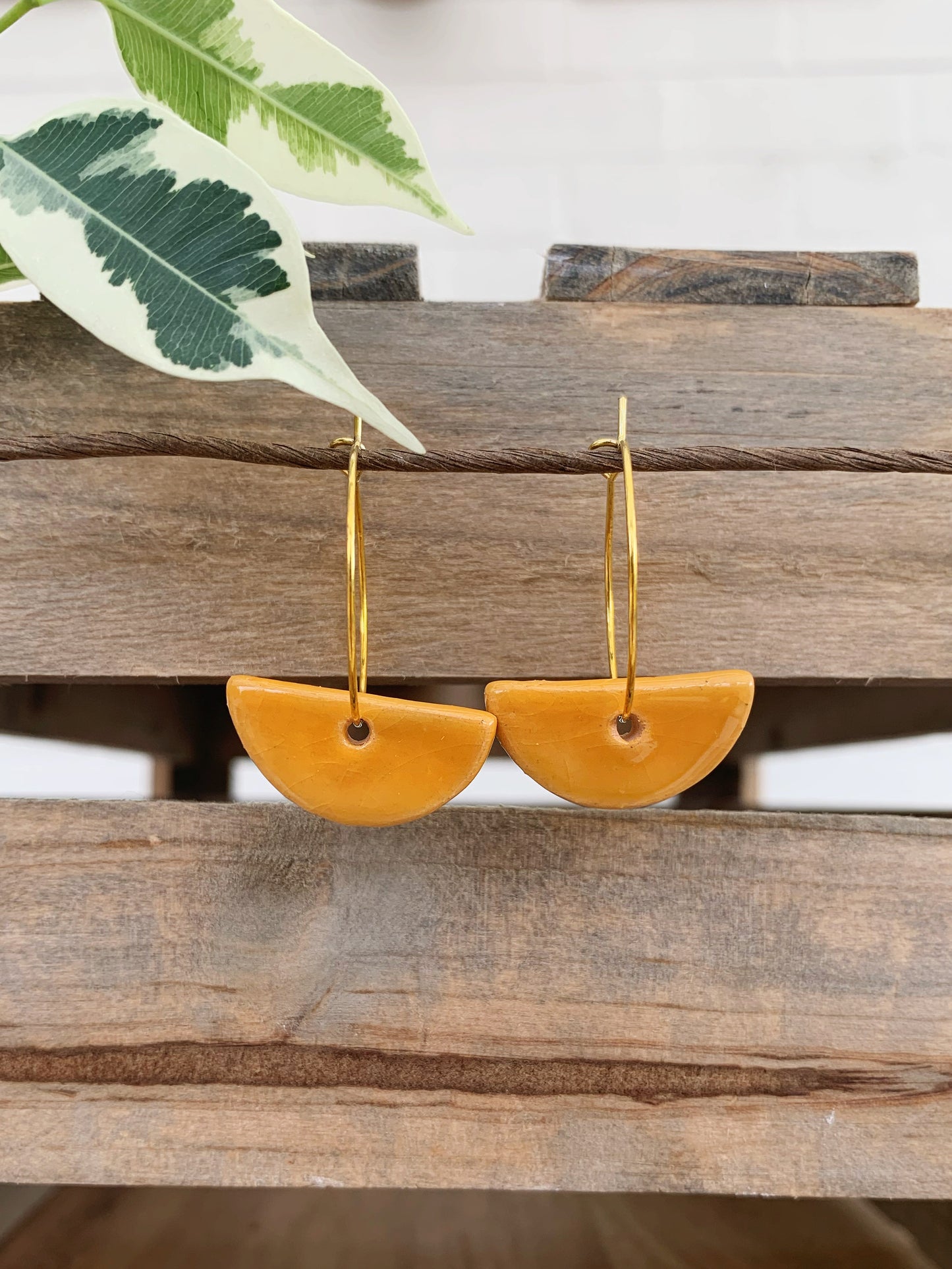 YOLK HALF MOON EARRINGS