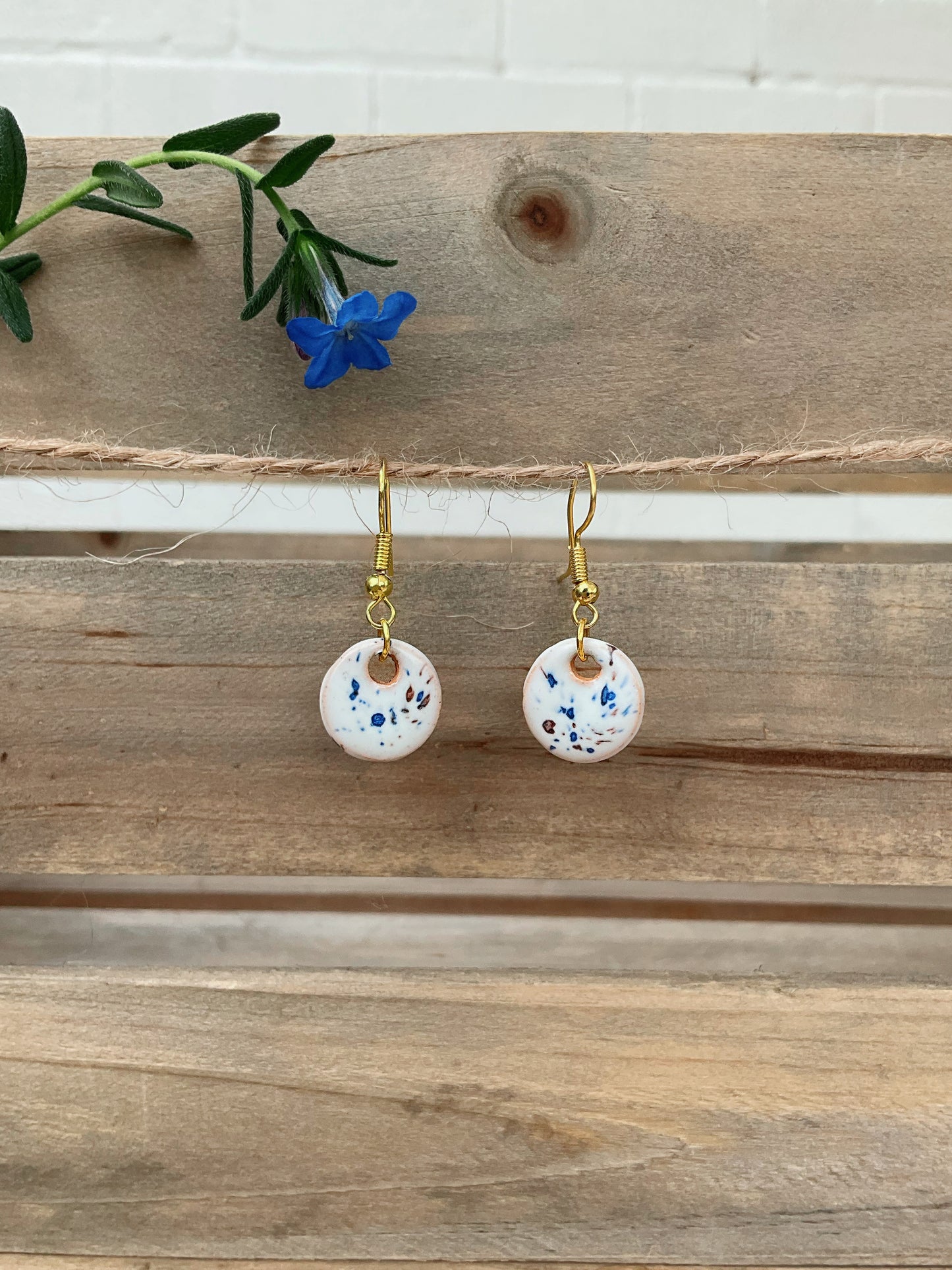 CONFETTI MOON EARRINGS (SMALL)