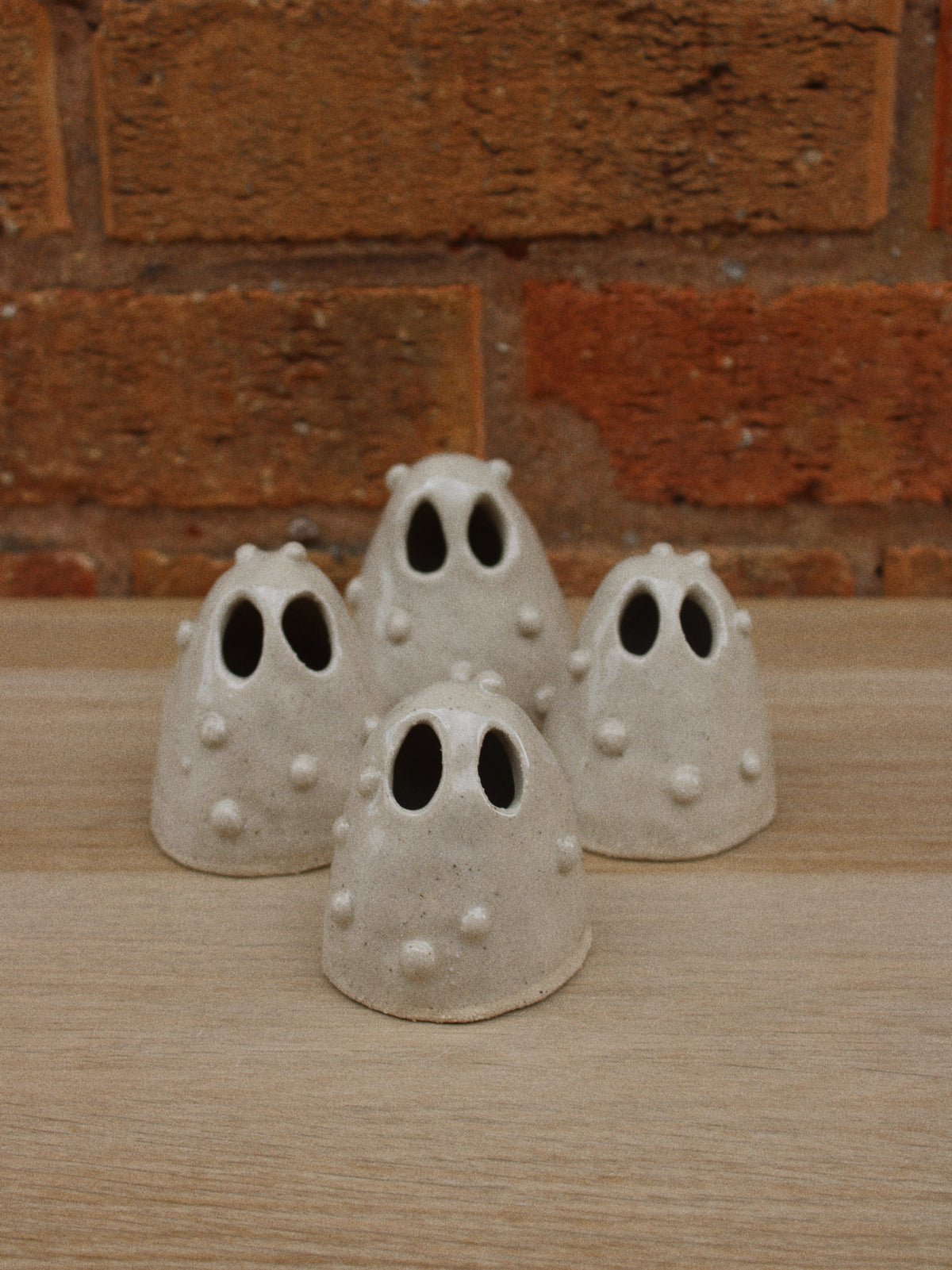 Knobbly Cream Ghosties