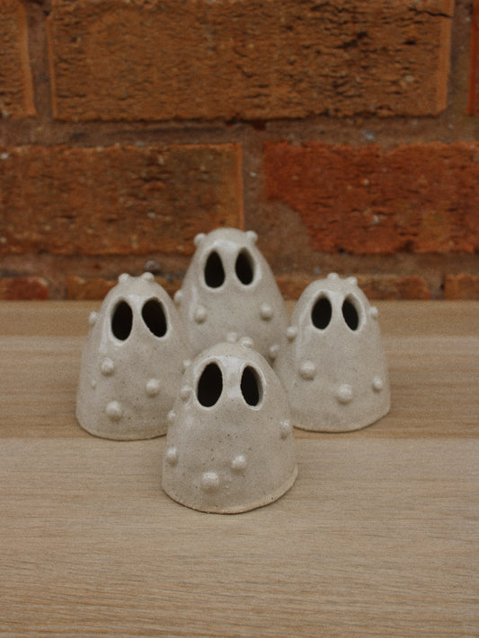 Knobbly Cream Ghosties