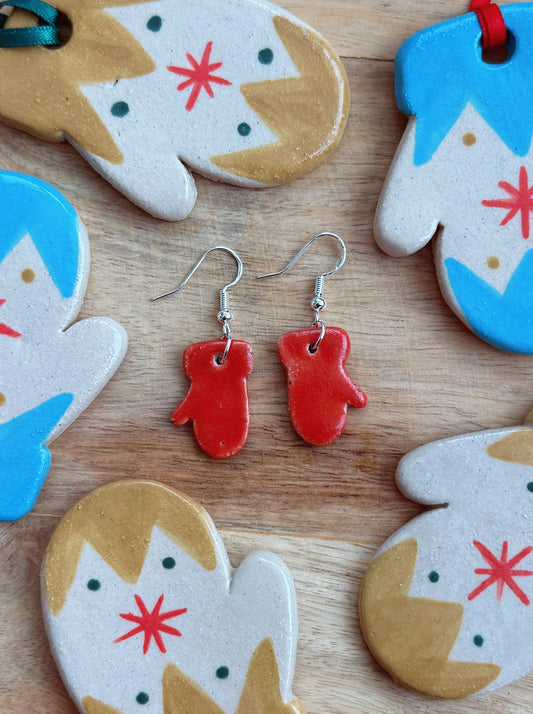 ROBIN MITTEN EARRINGS