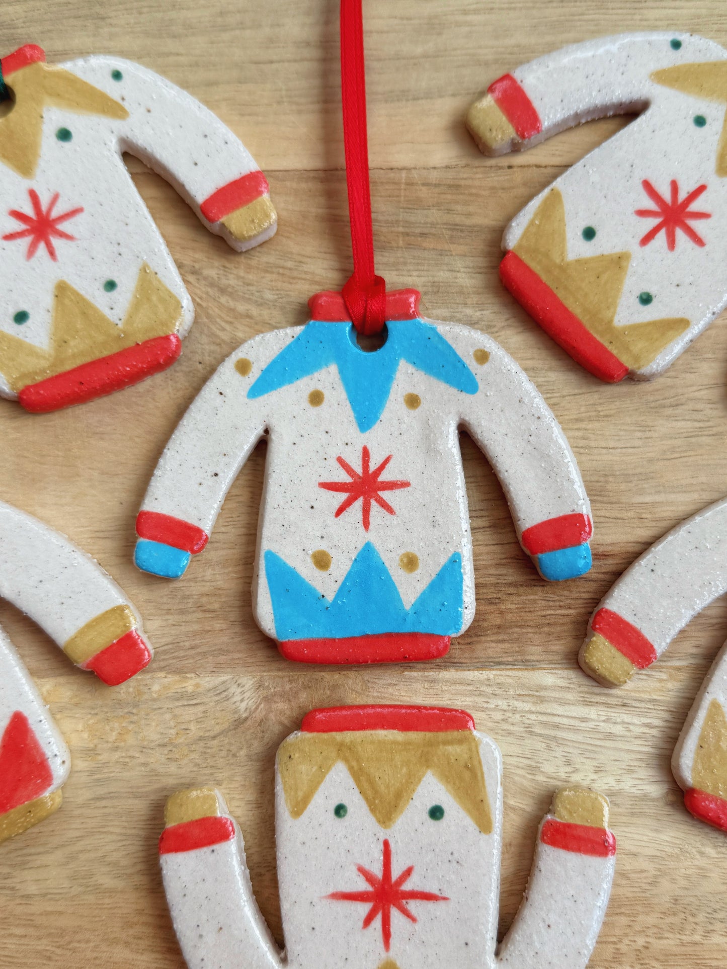 JUMPER DECORATIONS (4 colour options)