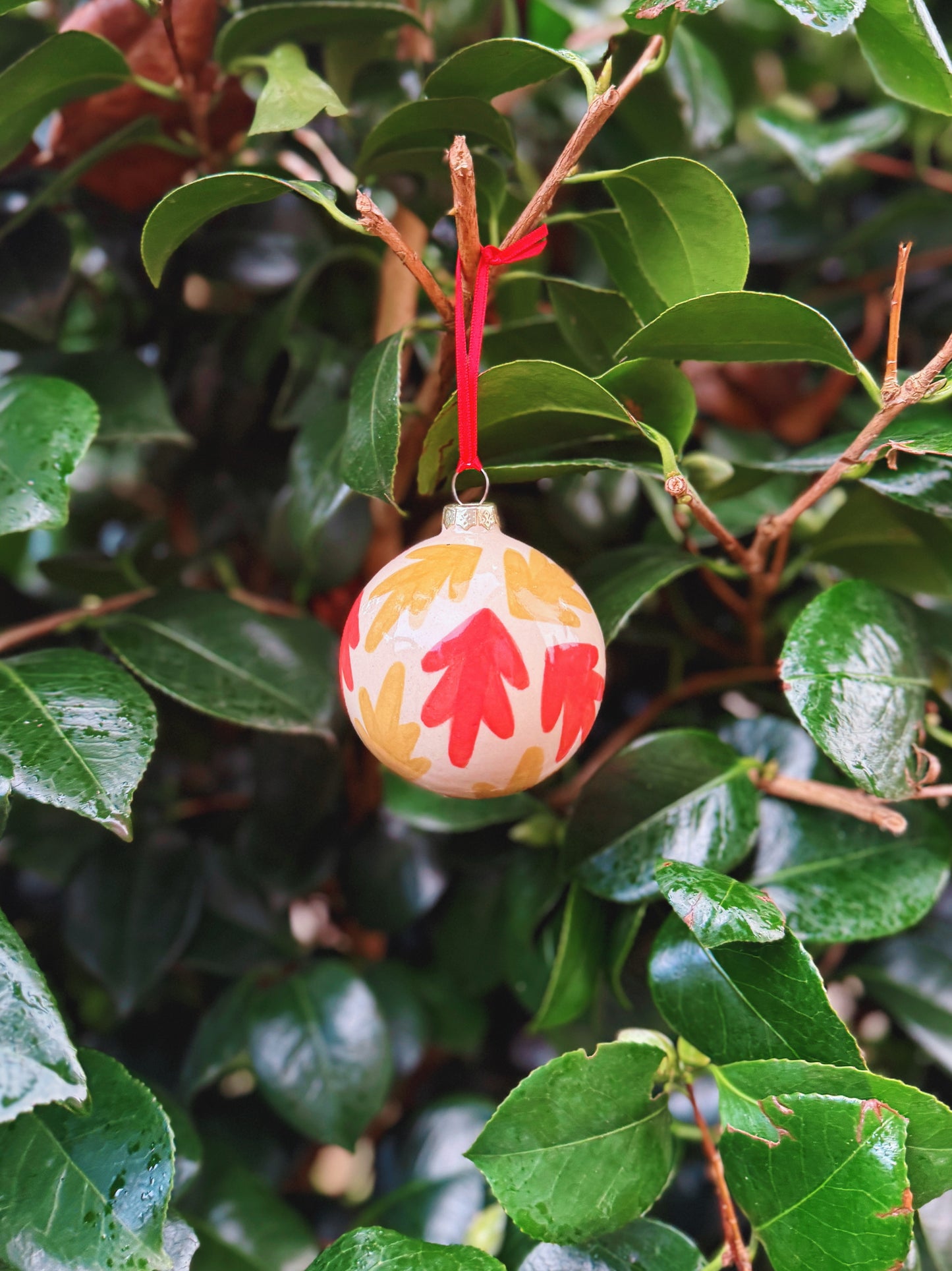 LEAF BAUBLE