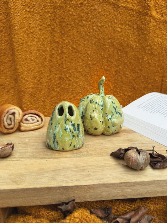 KNOBBLY LIME PUMPKIN